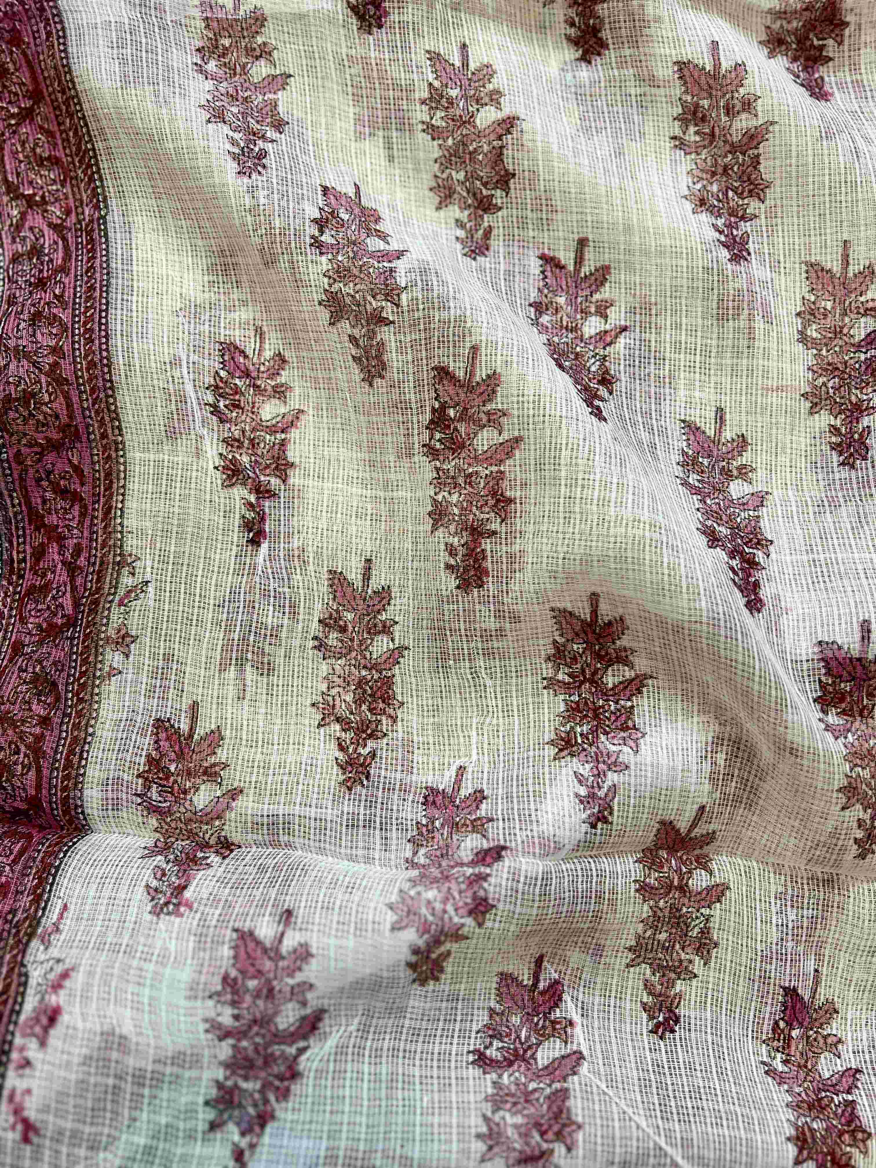 Sanganeri Handblock Printed Cotton Unstitched Suit